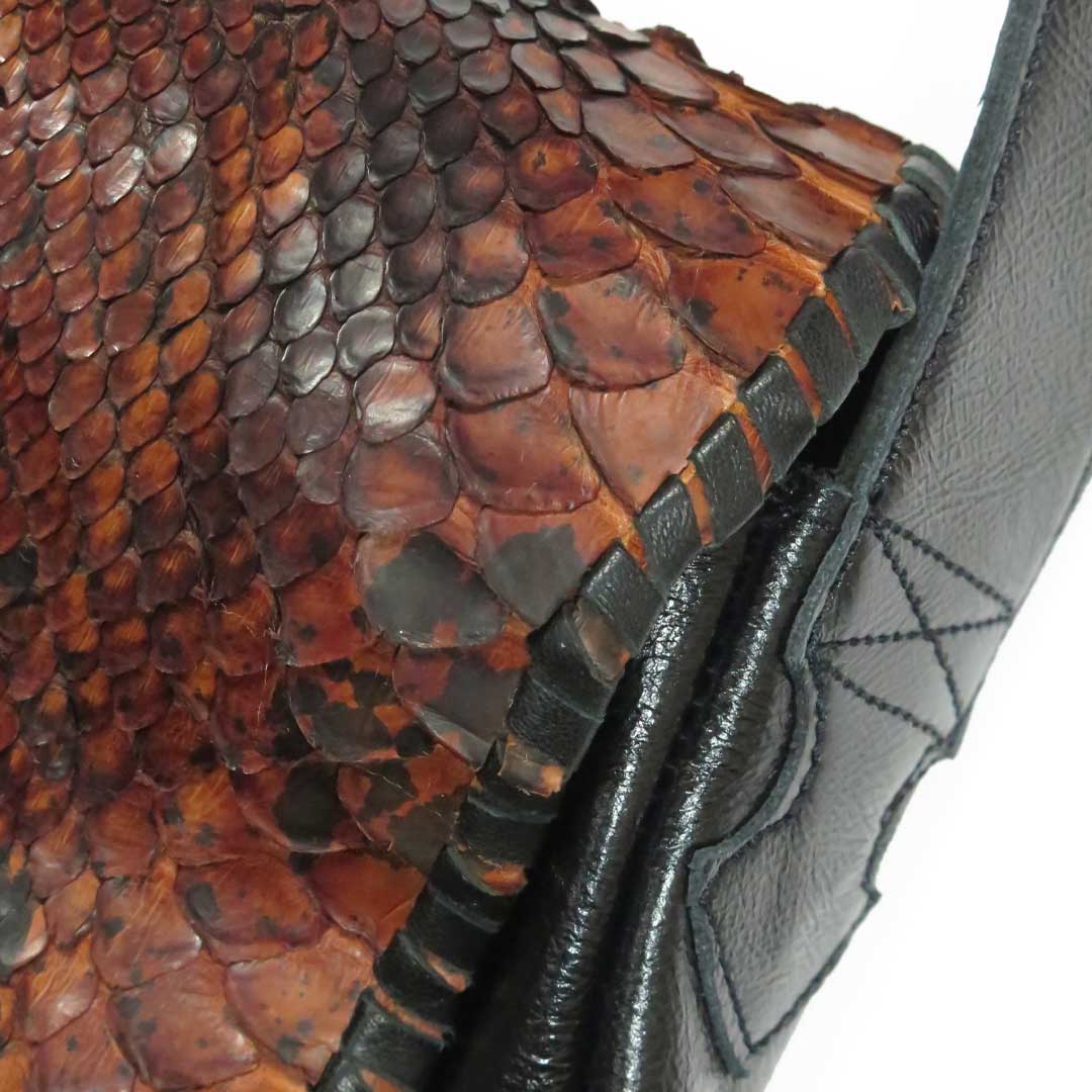 Amazonian python cross-body bag-detail