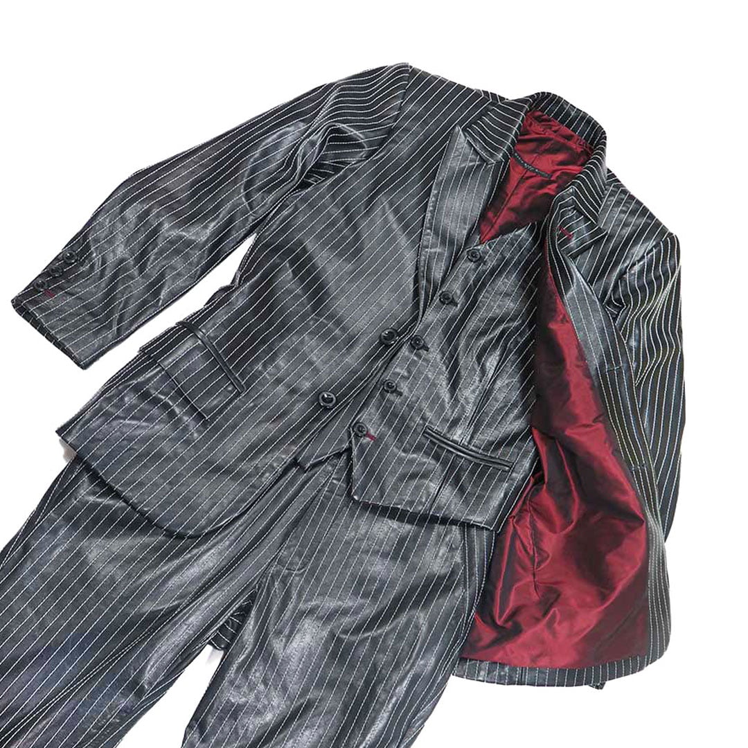 give the gift that always fits - example of a custom made leather suit